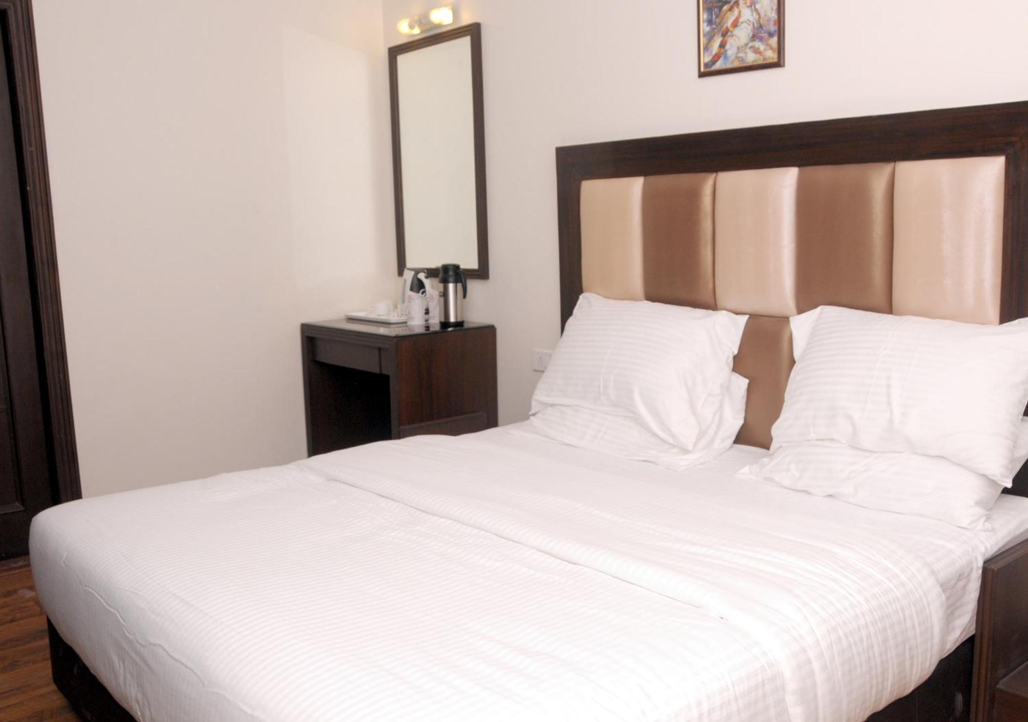 Hotel Prems Paradise Amritsar Zewnętrze zdjęcie