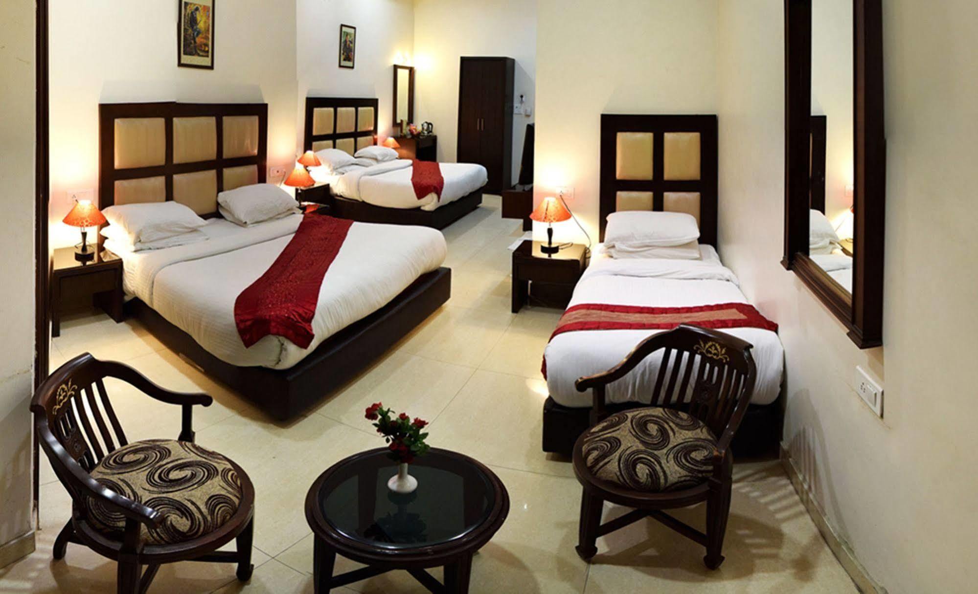 Hotel Prems Paradise Amritsar Zewnętrze zdjęcie