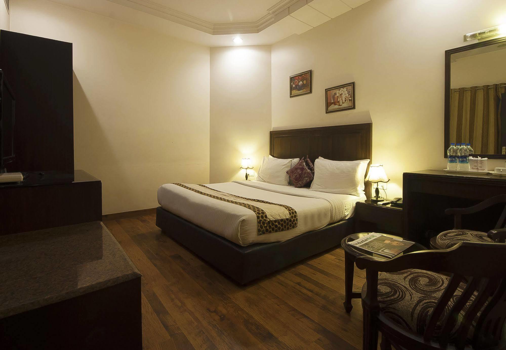 Hotel Prems Paradise Amritsar Zewnętrze zdjęcie